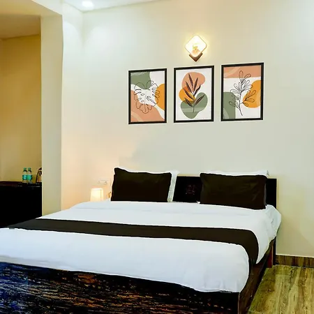 Hotel O Star Inn